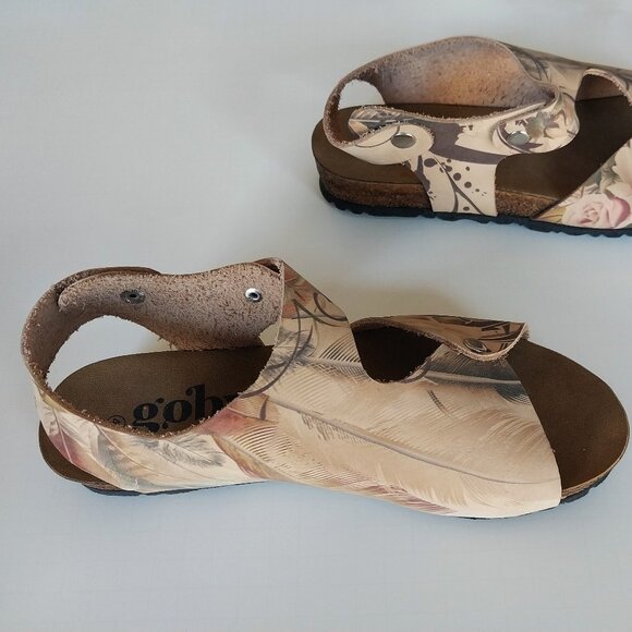 Goby Shoes - Genuine Leather Floral Strap Sandals - Picture 9 of 9